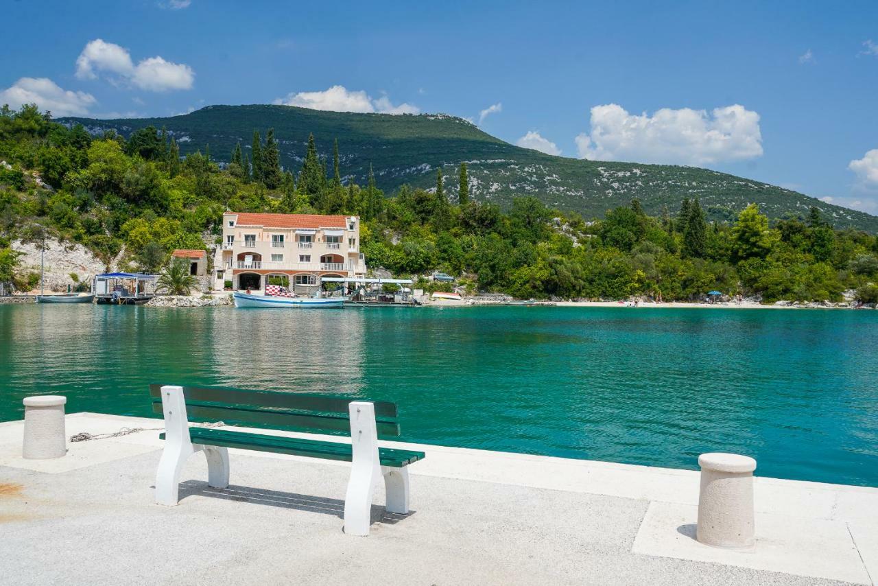 Apartmani Ponta Ston Buitenkant foto