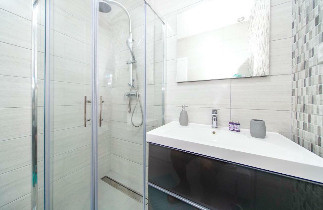 Apartmani Ponta Ston Buitenkant foto