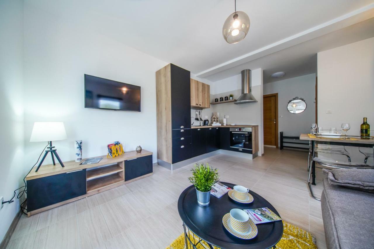 Apartmani Ponta Ston Buitenkant foto